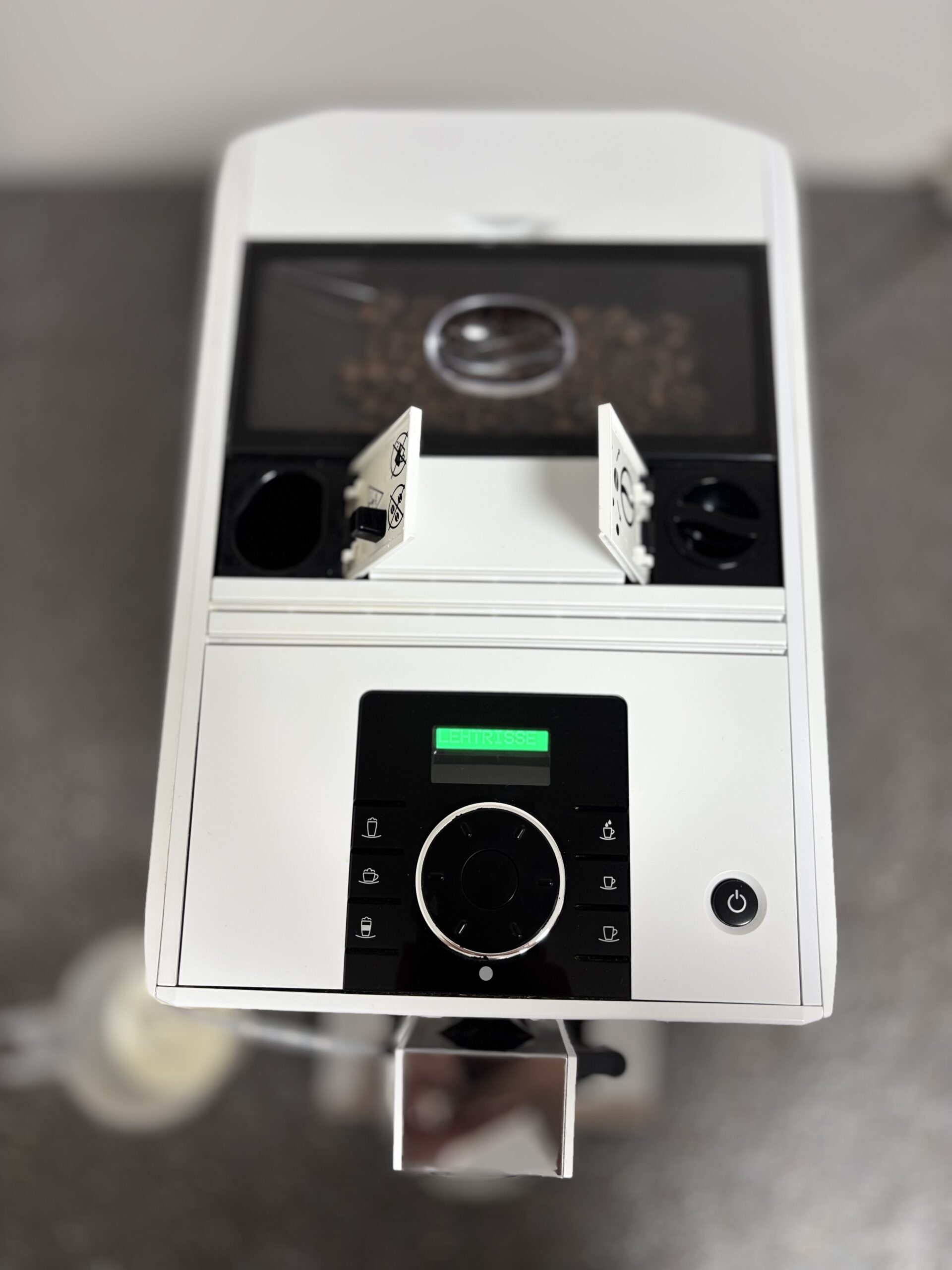 Jura A7 Piano White kohvimasin kasutatud