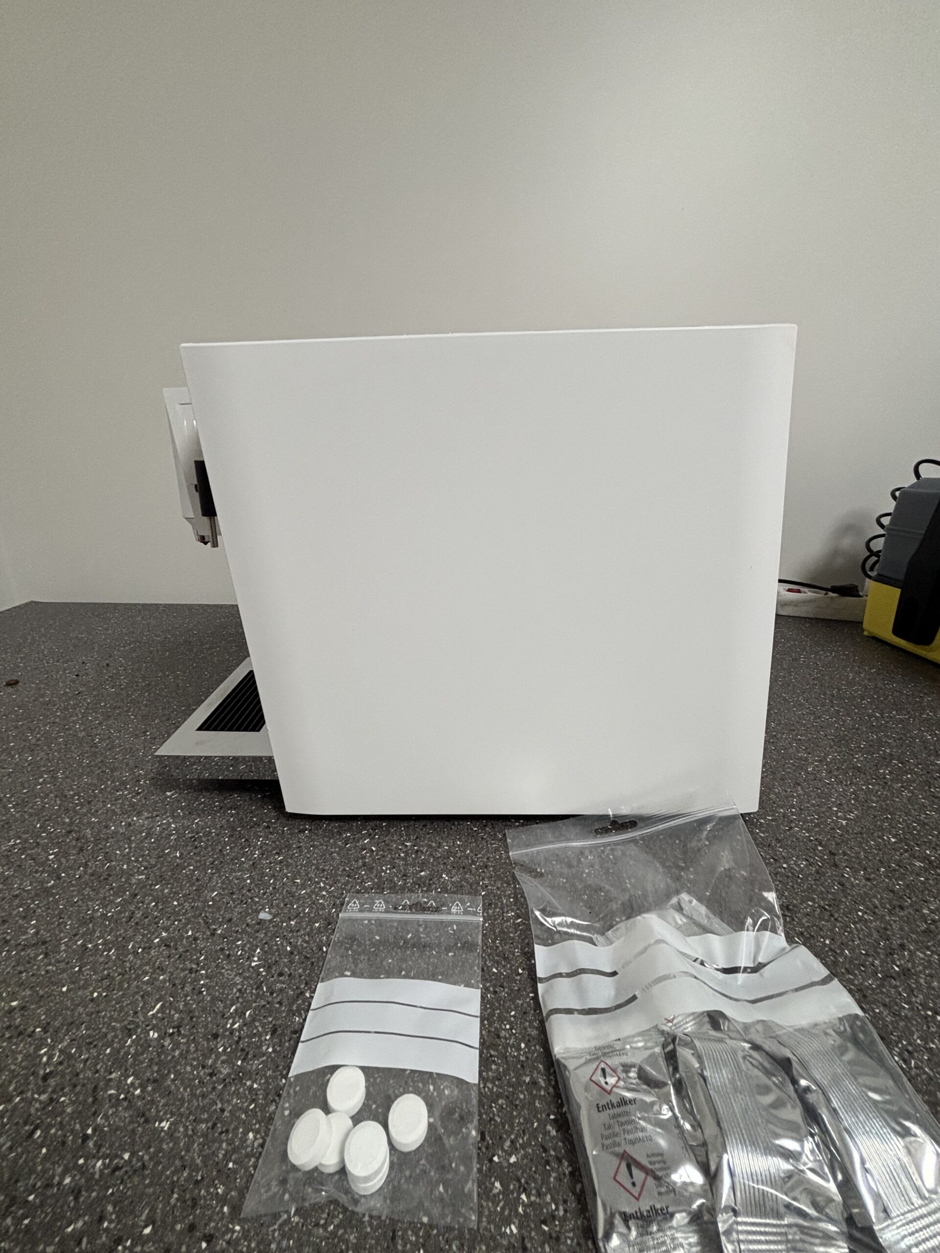 Jura A7 Piano White kohvimasin kasutatud